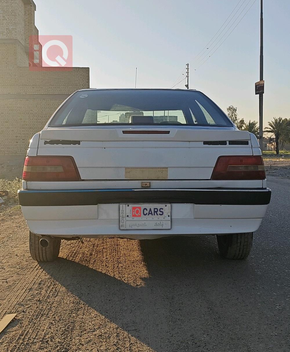 بيجو 405